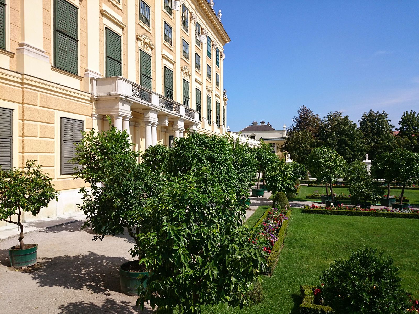 Wien_Schloss_Schoenbrunn_7.jpg