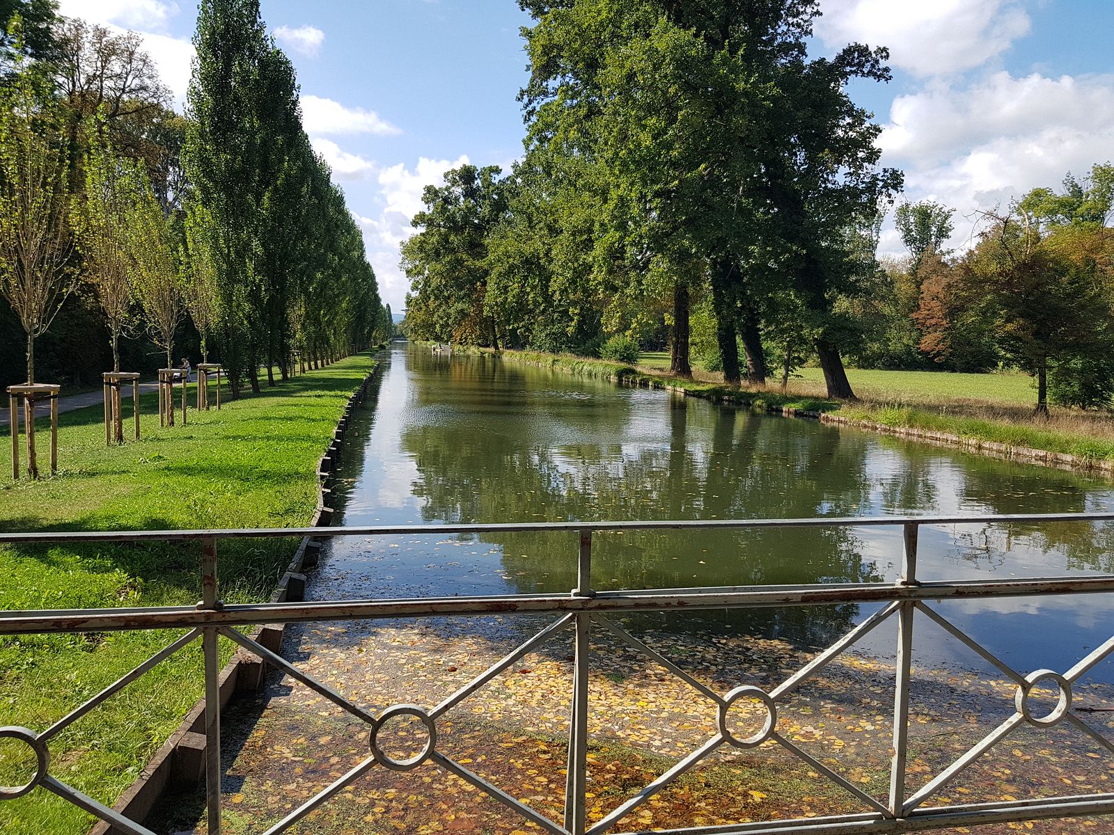 Schlosspark_Laxenburg_20220912_123840.jpg